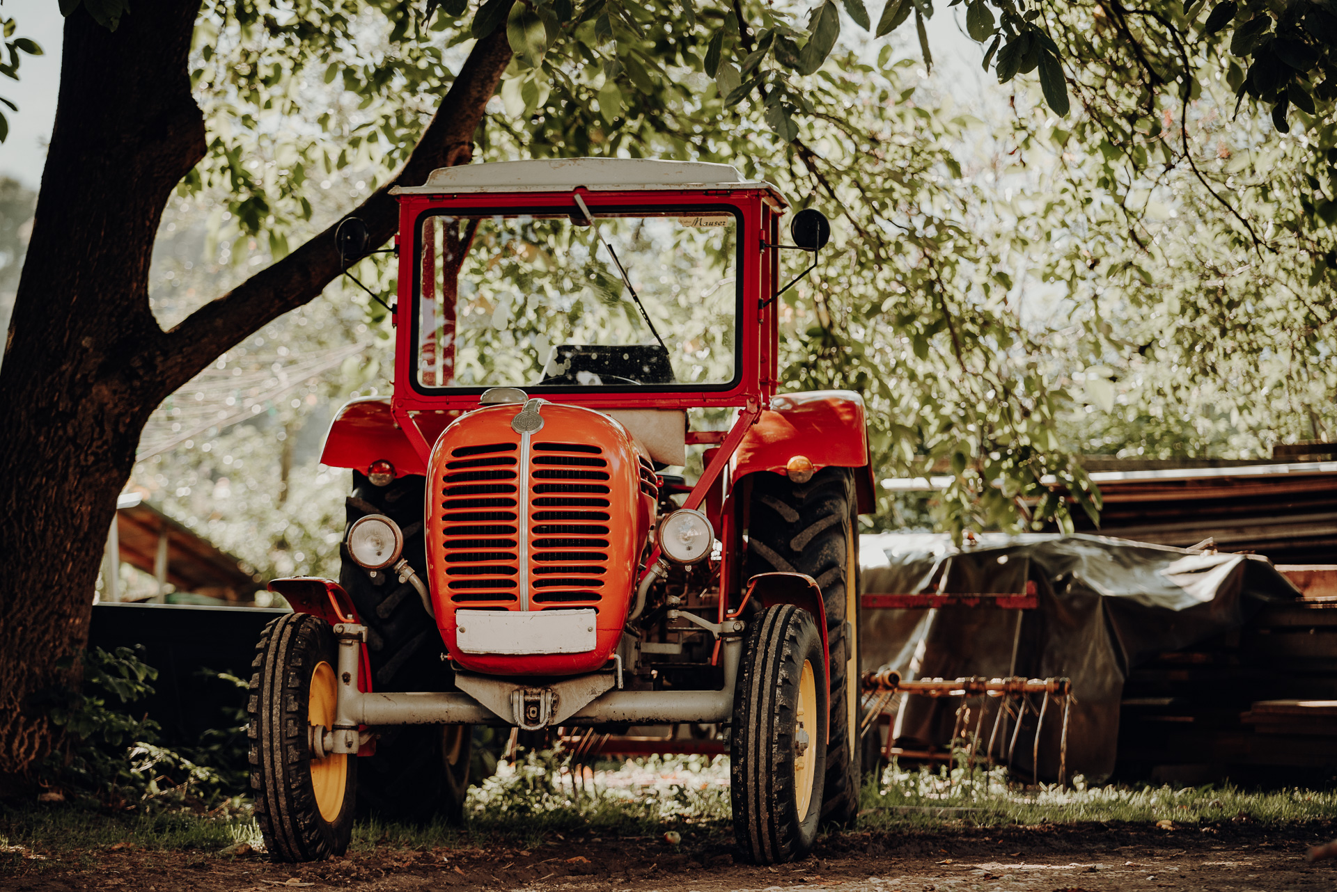 Traktor I Biohof Kain